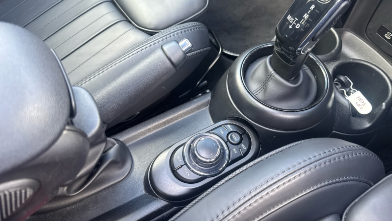 MINI Hatchback 2.0 Cooper S Exclusive 5dr Auto Petrol Hatchback